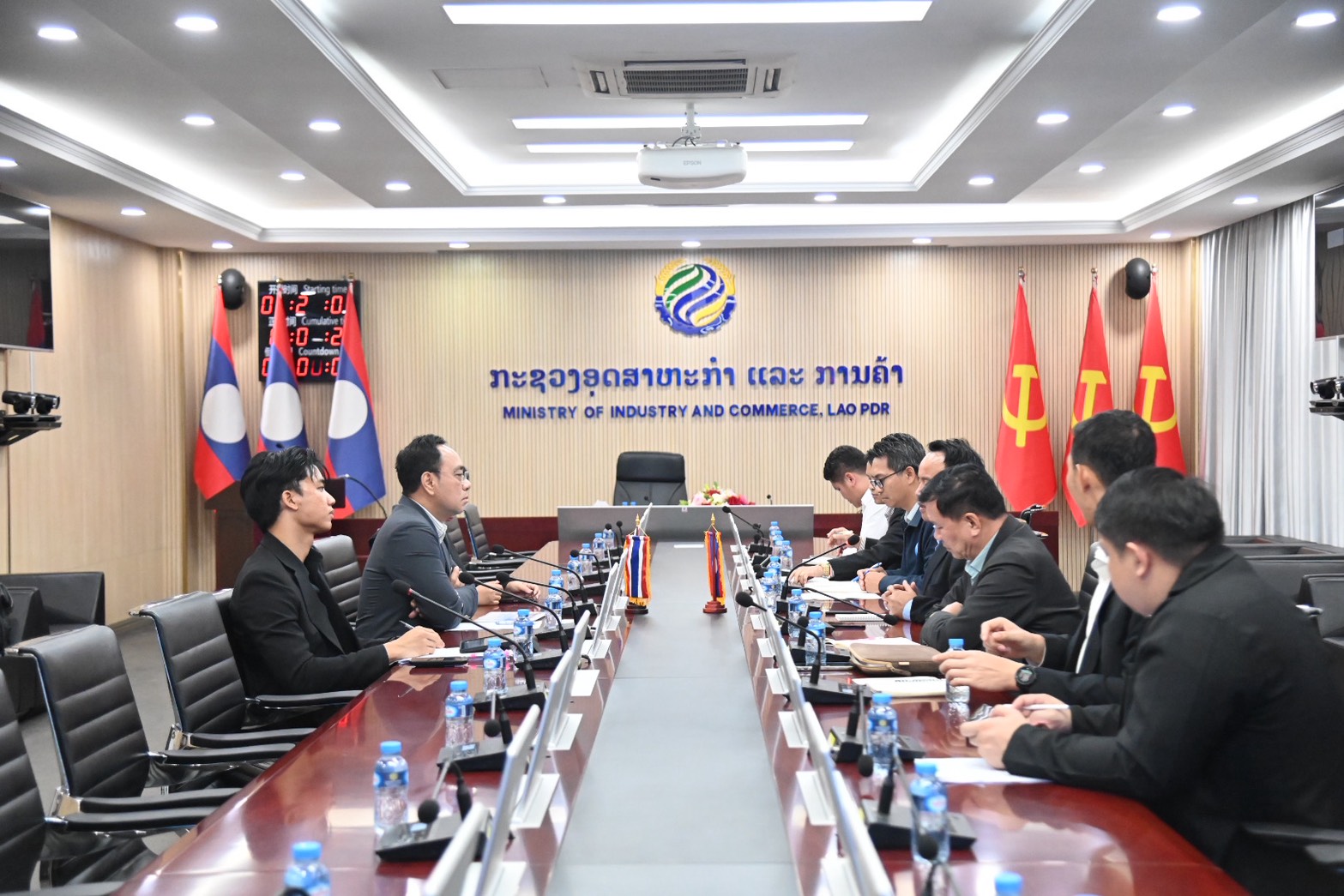 กรมการค้าภายใน ประชุมติดตามความคืบหน้าการดำเนินงาน ตามกรอบบันทึกความเข้าใจ MOU ด้านชั่งตวงวัดไทย-ลาว และหารือแลกเปลี่ยนด้านการค้ากับกรมการค้าภายในแห่ง สปป.ลาว