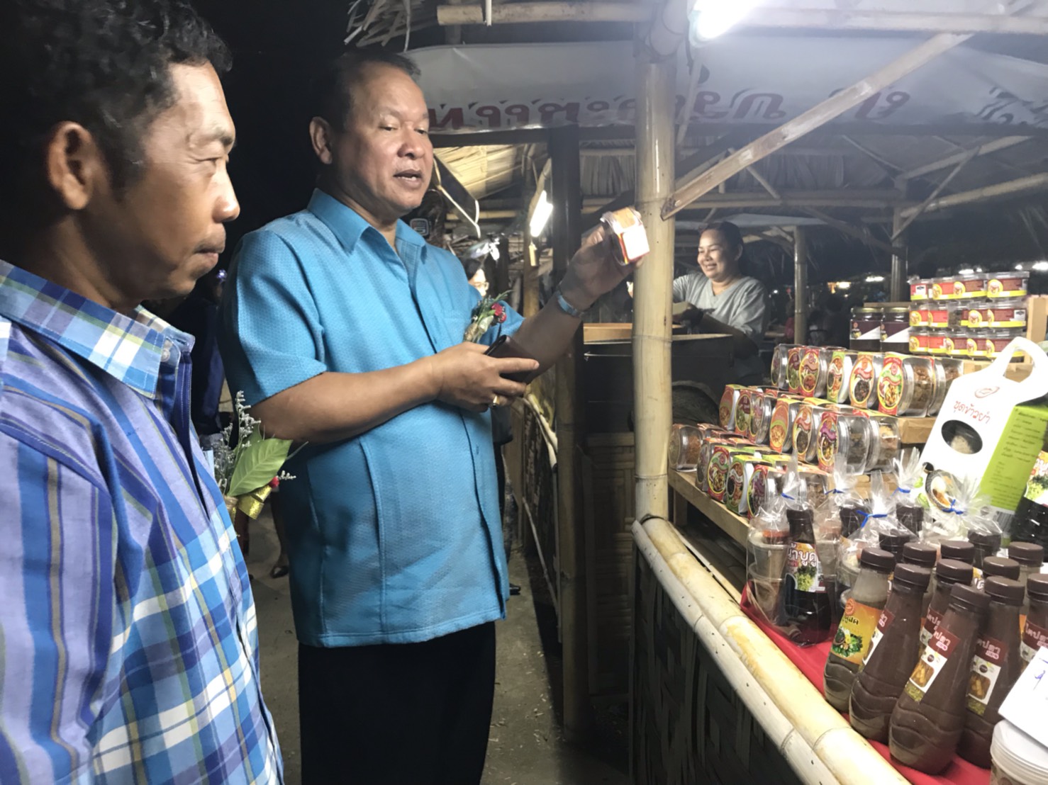 พิธีเปิดตลาดต้องชม “หลาดริมเล@เกาะยอ“ จ.สงขลา