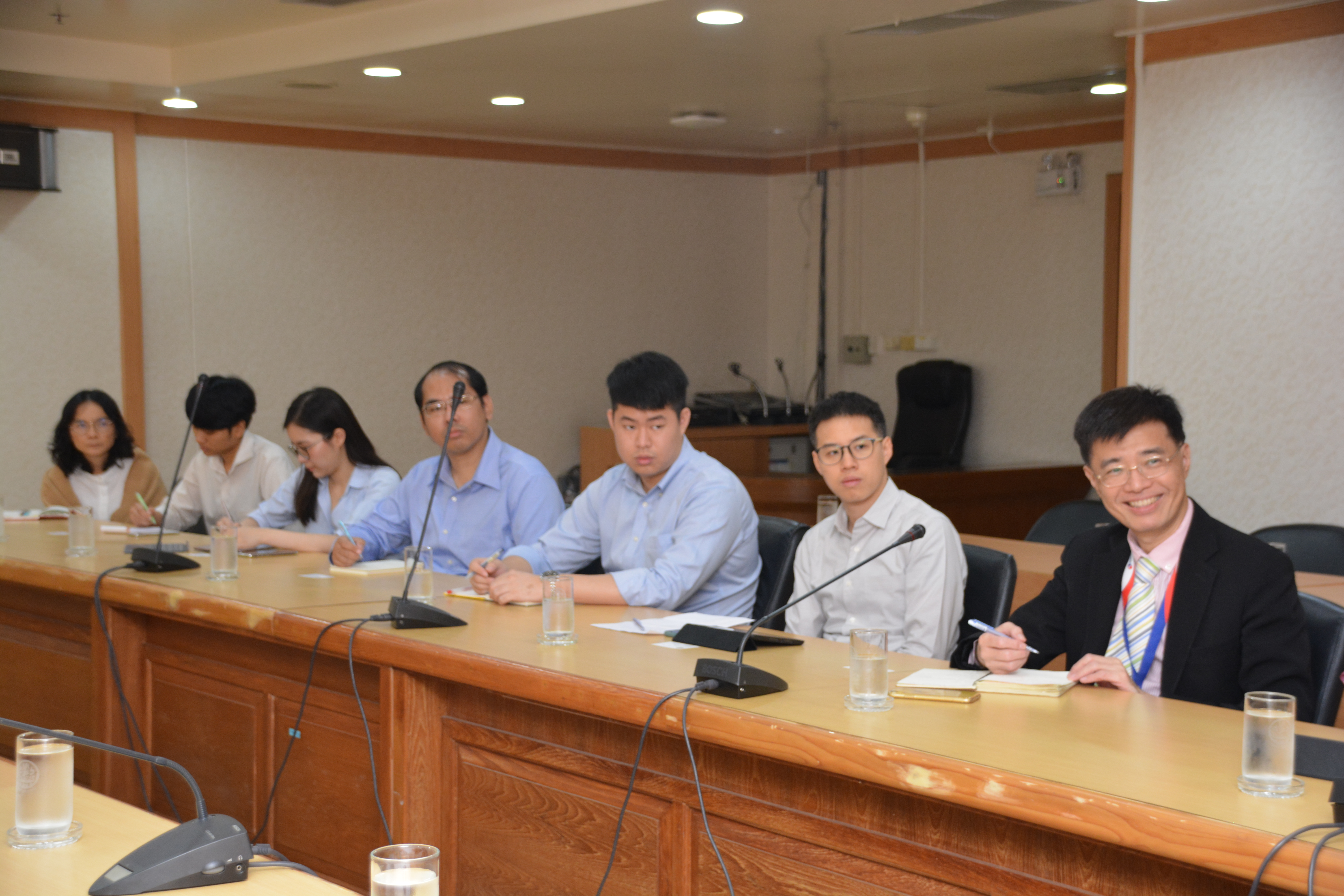การประชุมเรื่อง นโยบายการกำกับดูแลค่ารักษาพยาบาล