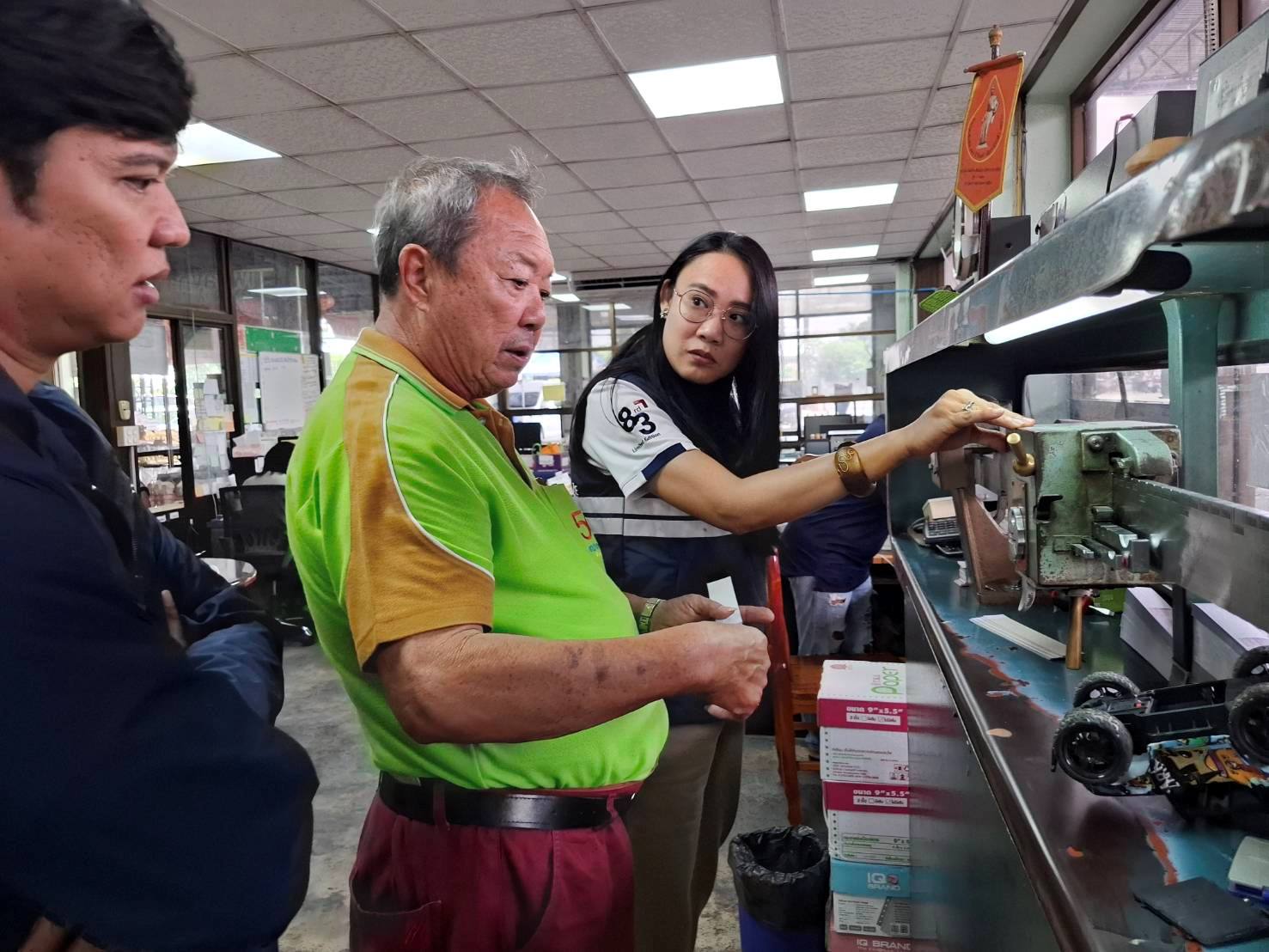 DIT ลงพื้นที่ ติดตามสถานการณ์การรับซื้อข้าวโพดเลี้ยงสัตว์