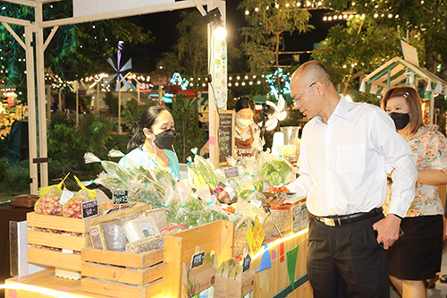 Organic Weekend Market season 2