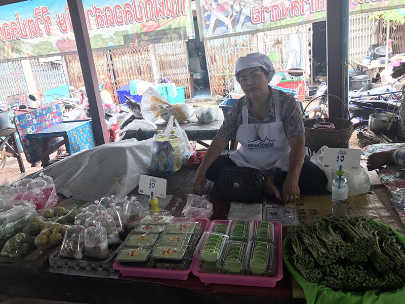 46518_แผงค้าผลไม้.jpg
