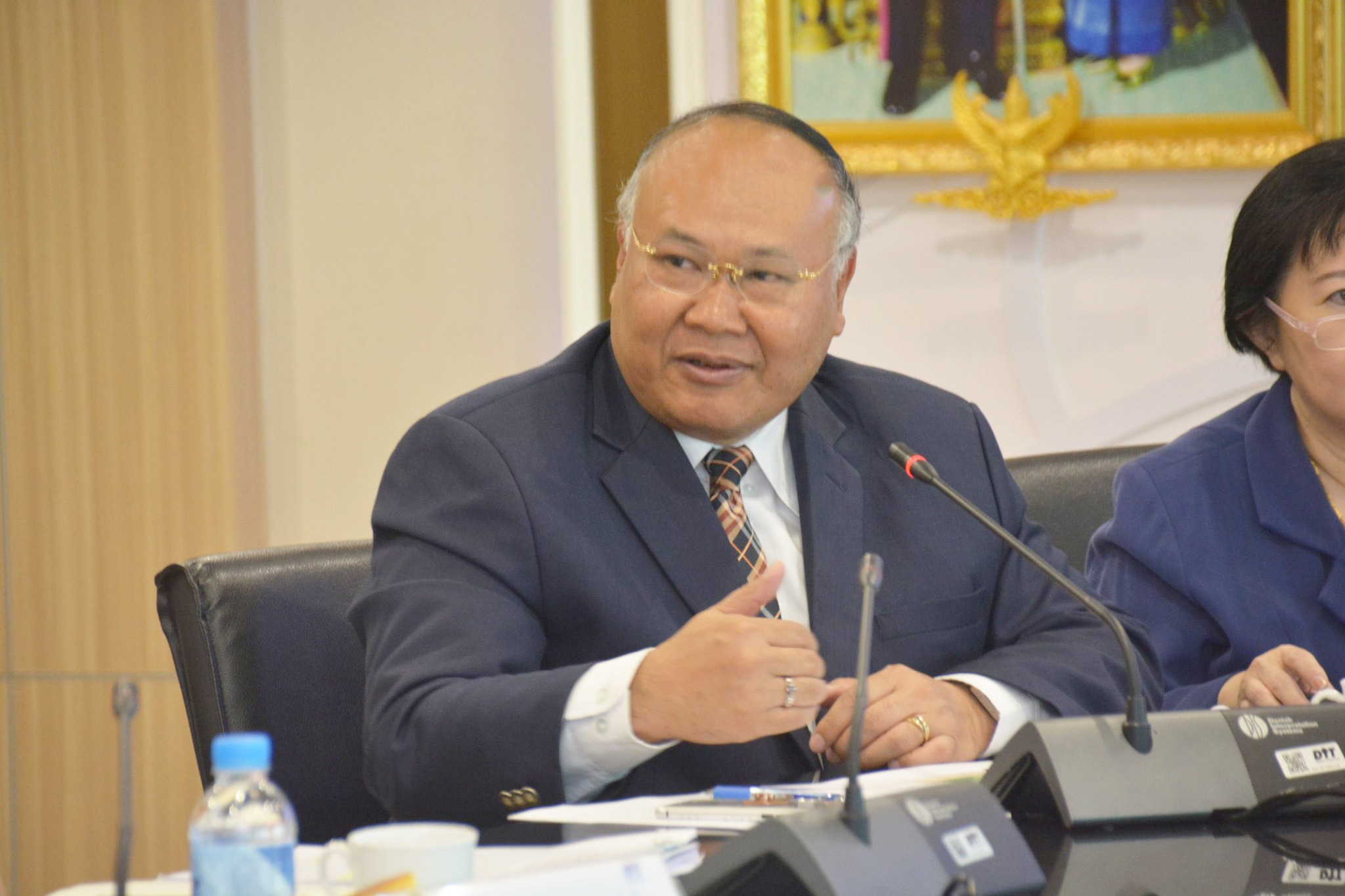 งานแถลงข่าวเรื่องการวิเคราะห์ต้นทุนยาร่วมกับจุฬาลงกรณ์มหาวิทยาลัย