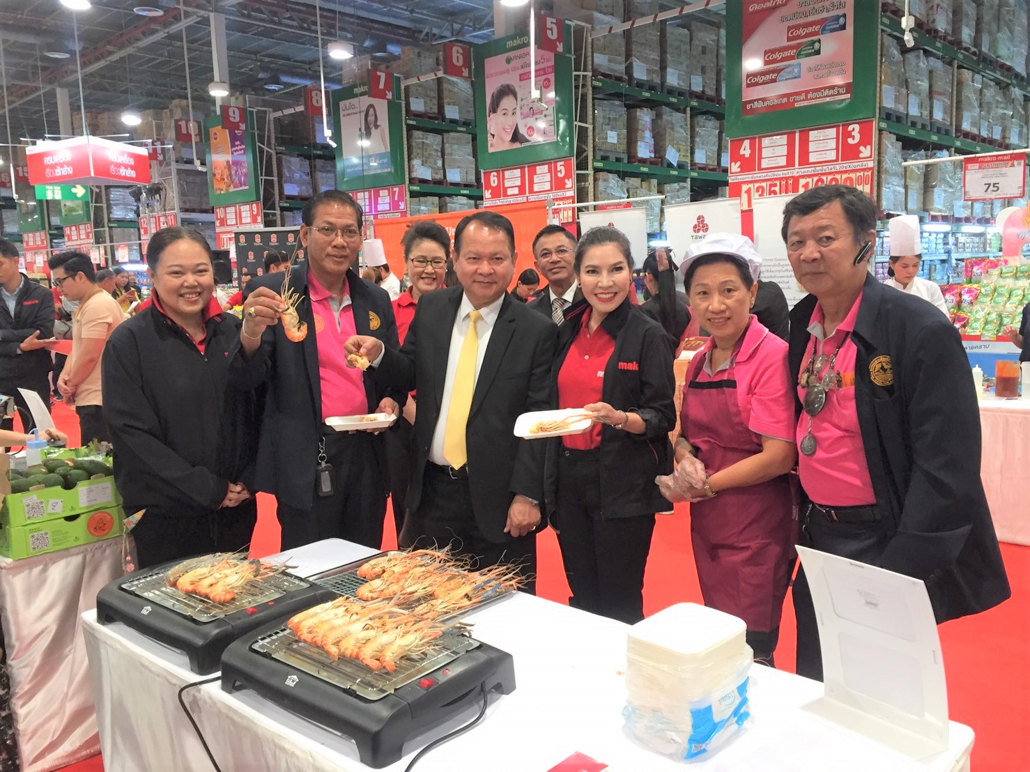 อธิบดีเปิดงาน "แม็คโครชวนกินกุ้งไทย ช่วยเกษตรกรไทยเติบโตอย่างยั่งยืน"