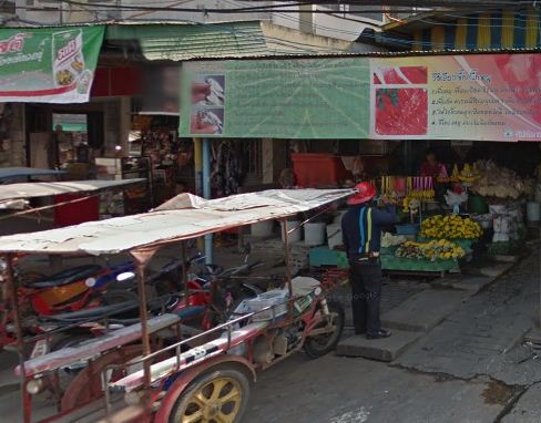 44743_ร้านค้าด้านหน้าตลาด.JPG