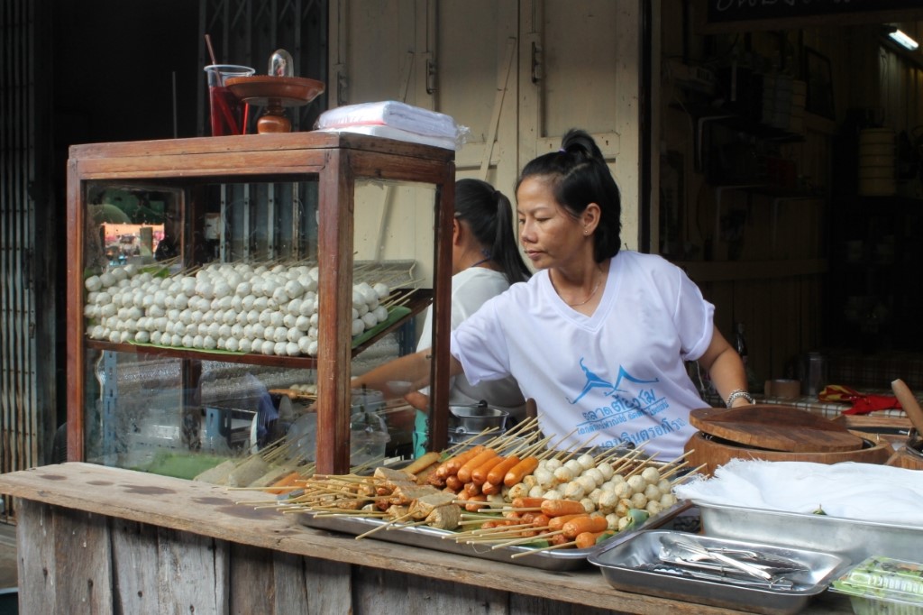 11167_สินค้าในตลาด 4.jpg