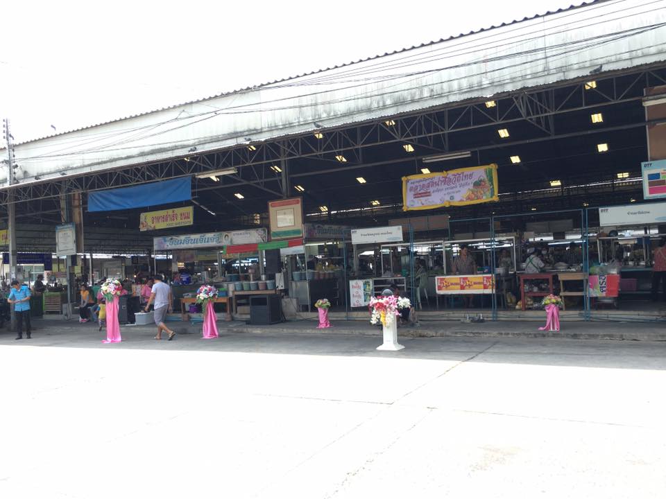 22946_ด้านหน้าตลาด.jpg