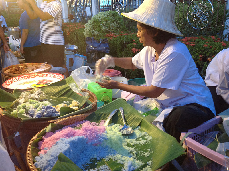 45627_ร้านขายขนนมขี้หนู.JPG