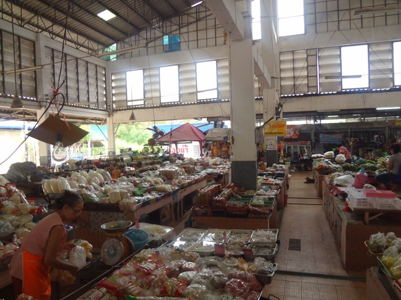 11386_บริเวณภายในตลาด.jpg