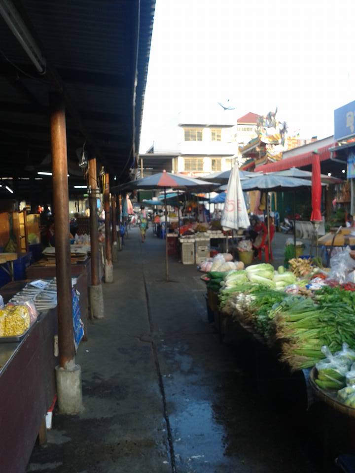 43991_ด้านข้างตลาด.jpg