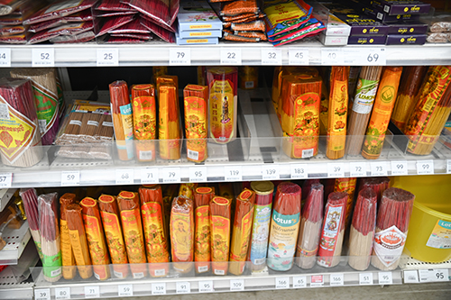 กรมการค้าภายใน ตรวจเข้มร้านสังฆภัณฑ์ช่วงทอดกฐิน