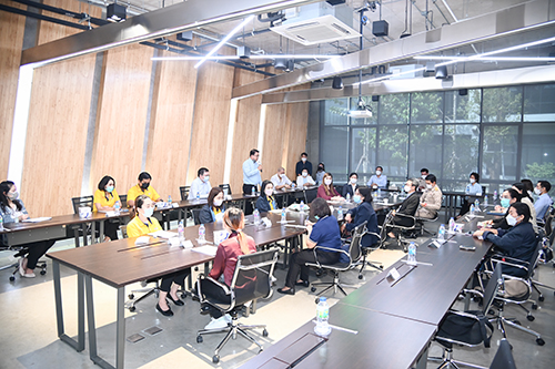 พาณิชย์เยี่ยมชมโรงงาน Neo Factory