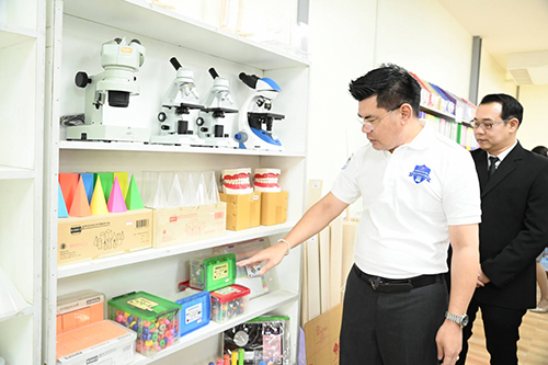 Back To School @ศึกษาภัณฑ์พาณิชย์