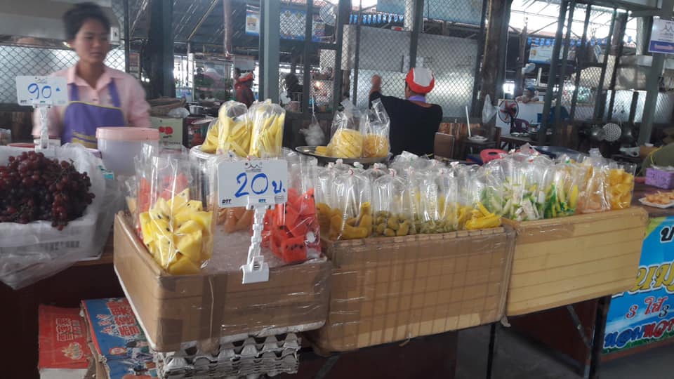 78084_แผงค้าผลไม้.jpg
