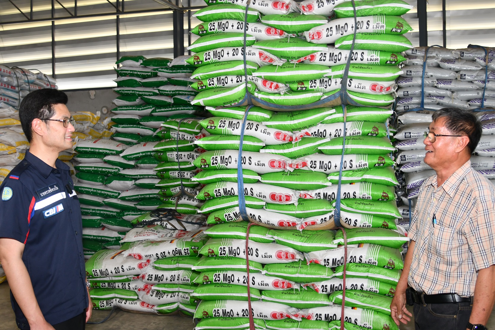 พาณิชย์ลงพื้นที่ติดตามราคาและการจำหน่ายปุ๋ย พร้อมตรวจเข้มเครื่องชั่งตวงวัดสินค้าเกษตร