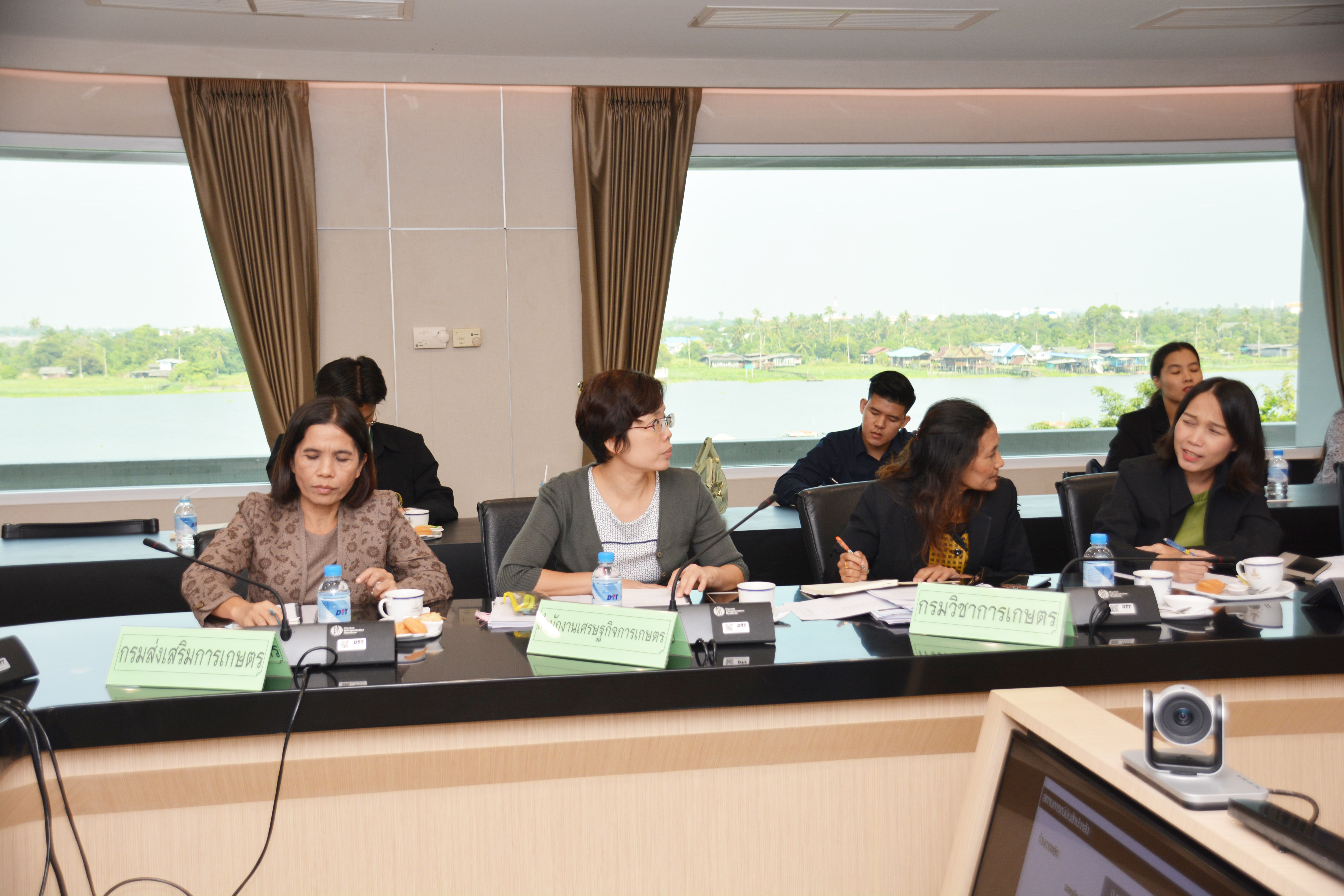 การประชุมหารือแนวทางการซื้อขายมันสำปะหลังที่เป็นธรรม
