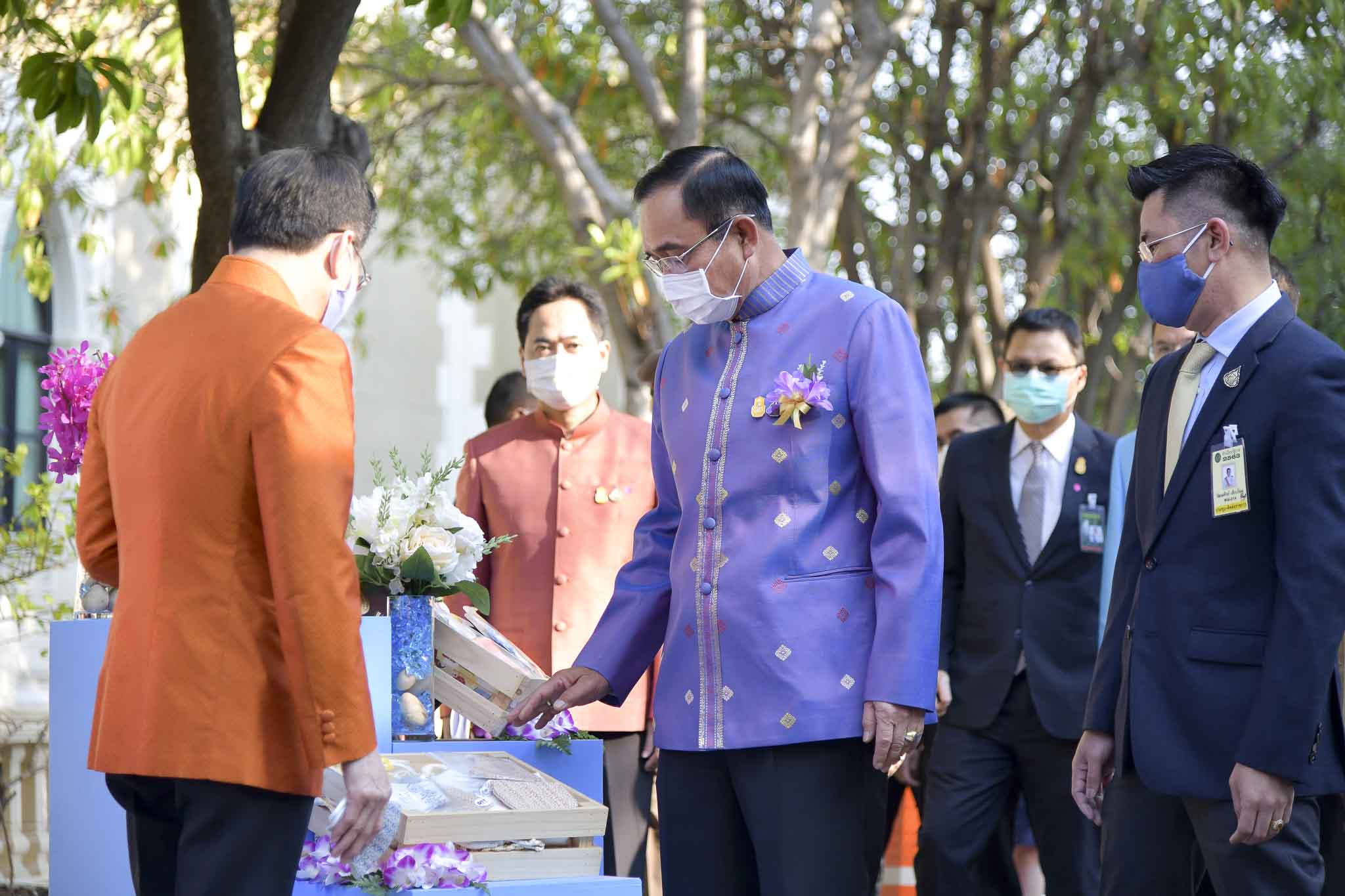 กิจกรรมประชาสัมพันธ์ผู้บริโภคยุคใหม่ “ฉลาดซื้อ ประหยัดใช้” (รณรงค์ใช้หน้ากากอนามัยและหน้ากากทางเลือก)