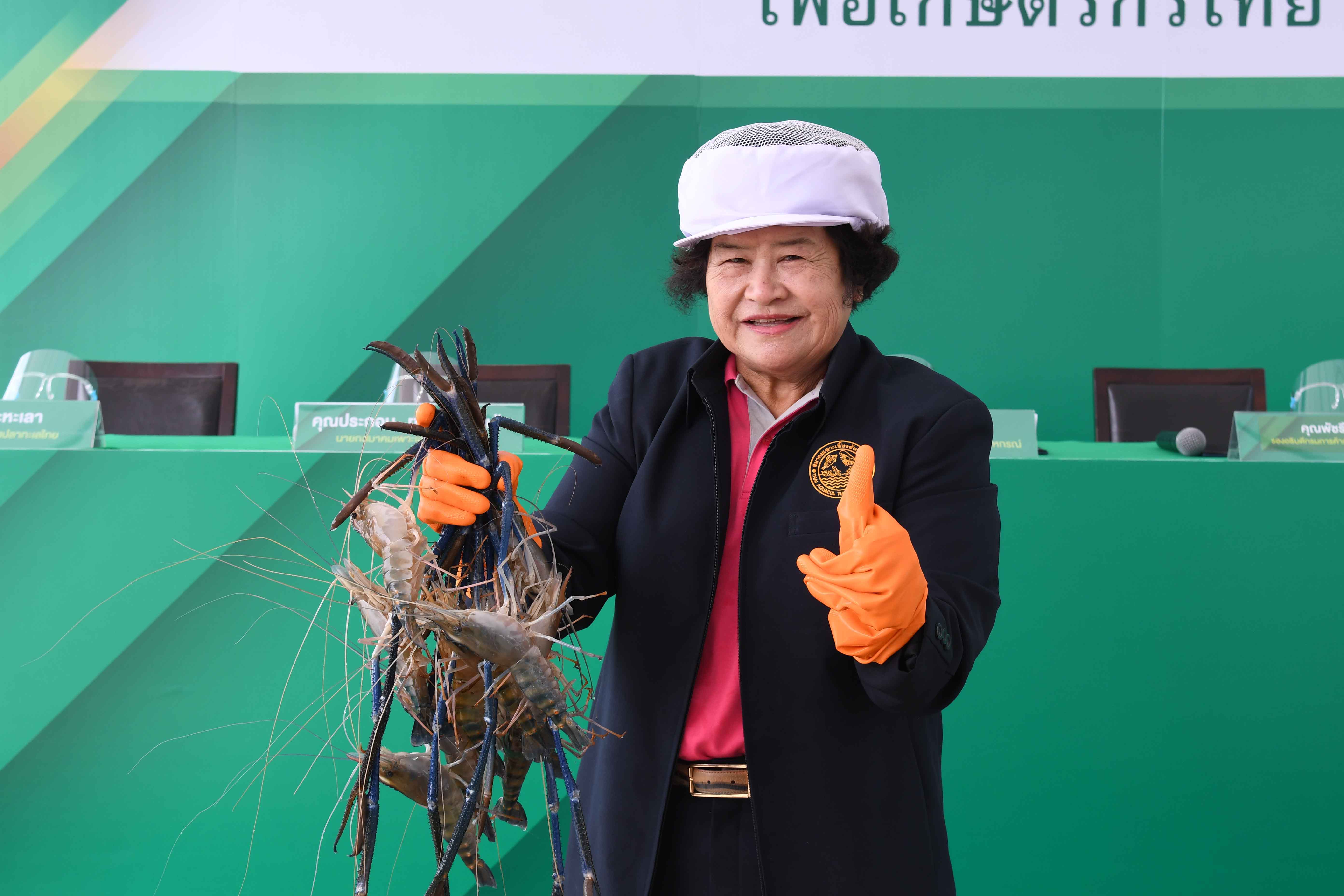 รองอธิบดีร่วมงานแถลงข่าวการจัดงานตลาดประมงปลอดภัย GAP เพื่อเกษตรกรไทย ปลอดภัยถึงผู้บริโภค
