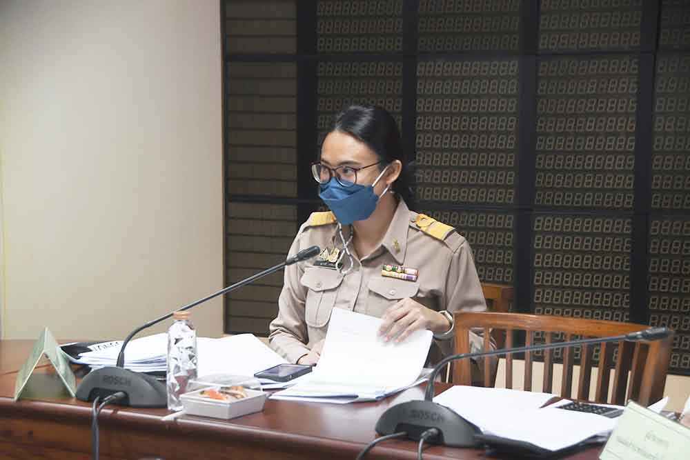 รองอธิบดีประชุมคณะทำงานตรวจสอบเอกสารการขอรับเงินชดเชยดอกเบี้ยเก็บสต๊อกมันสำปะหลัง