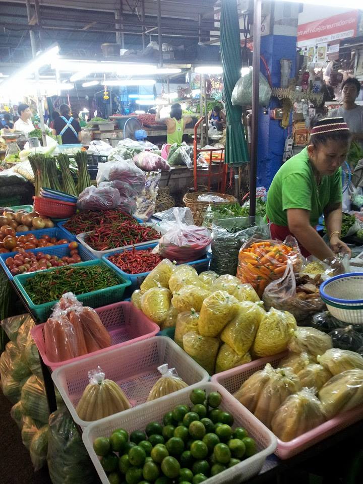 10813_ภายในตลาด 3.jpg