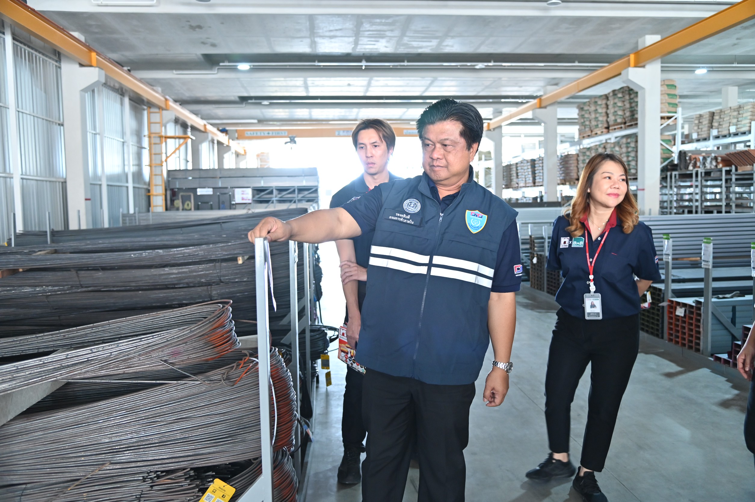 ข่าวเลขที่ 84/2569 กรมการค้าภายใน ลงพื้นที่ตรวจเข้ม หลังเกิดกระแสโซเซียลถึงราคาสินค้า ย้ำ ตลาด-ห้าง-ปั๊มน้ำมัน จำหน่ายปกติทั่วประเทศ เตือนห้ามฉวยโอกาสขึ้นราคา พบดำเนินคดีทันที (4 มีนาคม 2569)