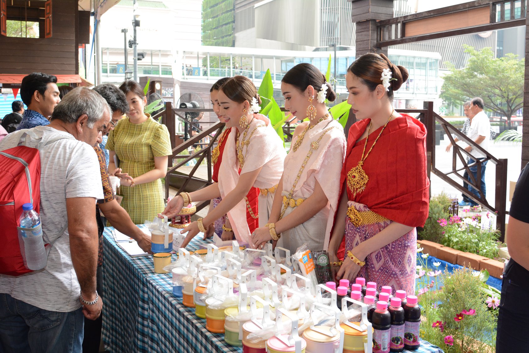 ตลาดประชารัฐต้องชม Expo 2019