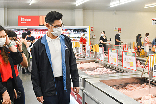 กรมการค้าภายในตรวจสอบสถานการณ์ราคาสินค้าอุปโภคบริโภค