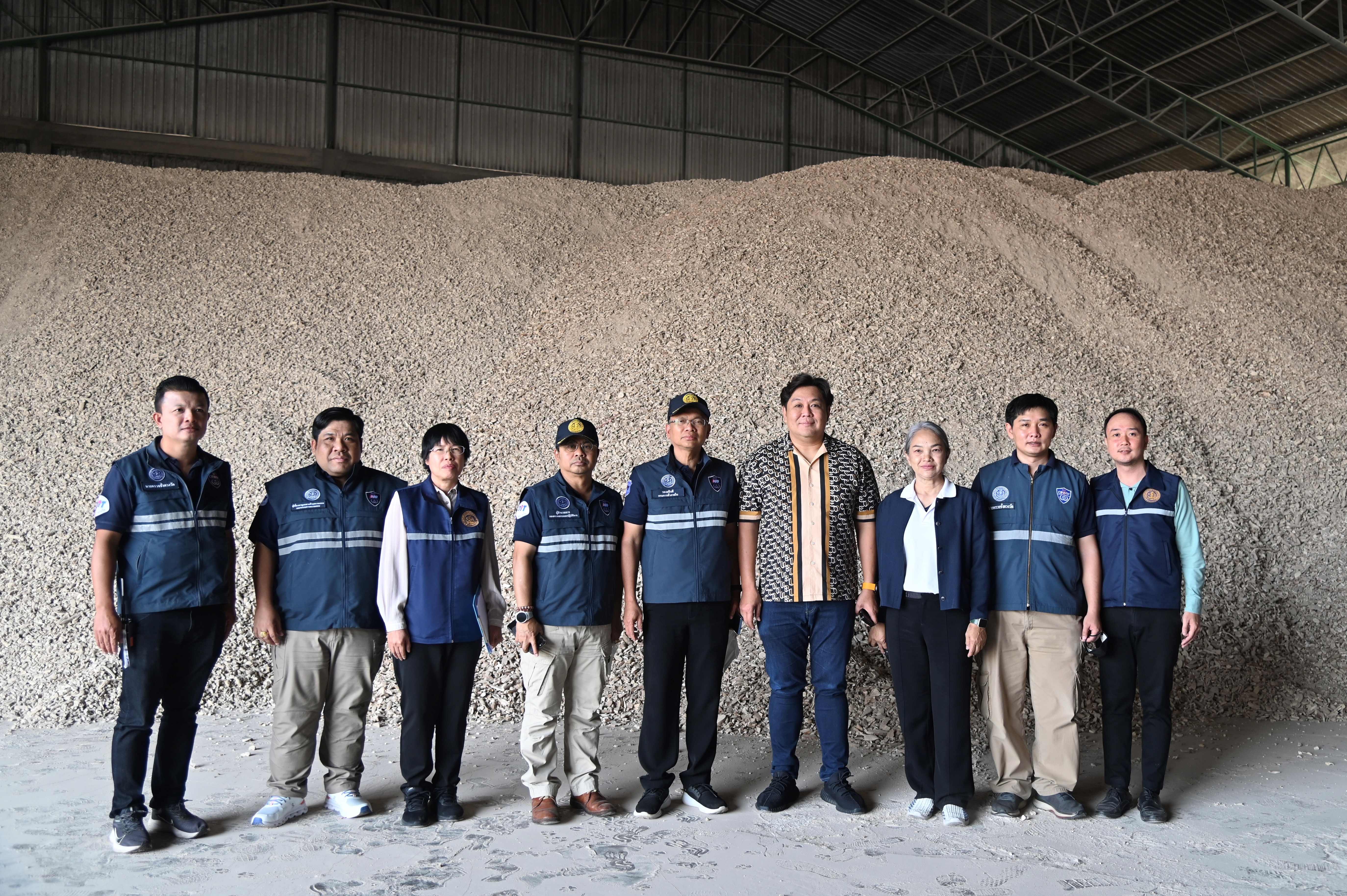 “พาณิชย์” ตรวจเยี่ยมแหล่งเพาะปลูก มันสำปะหลัง จ.กำแพงเพชร-พิษณุโลก