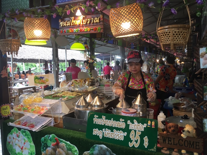 23636_แผงค้า ขนมไทยโบราณ.jpg