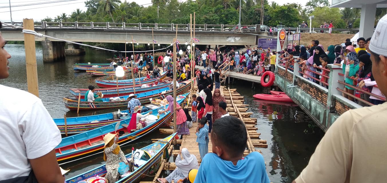 78284_บริเวณตลาด.jpg