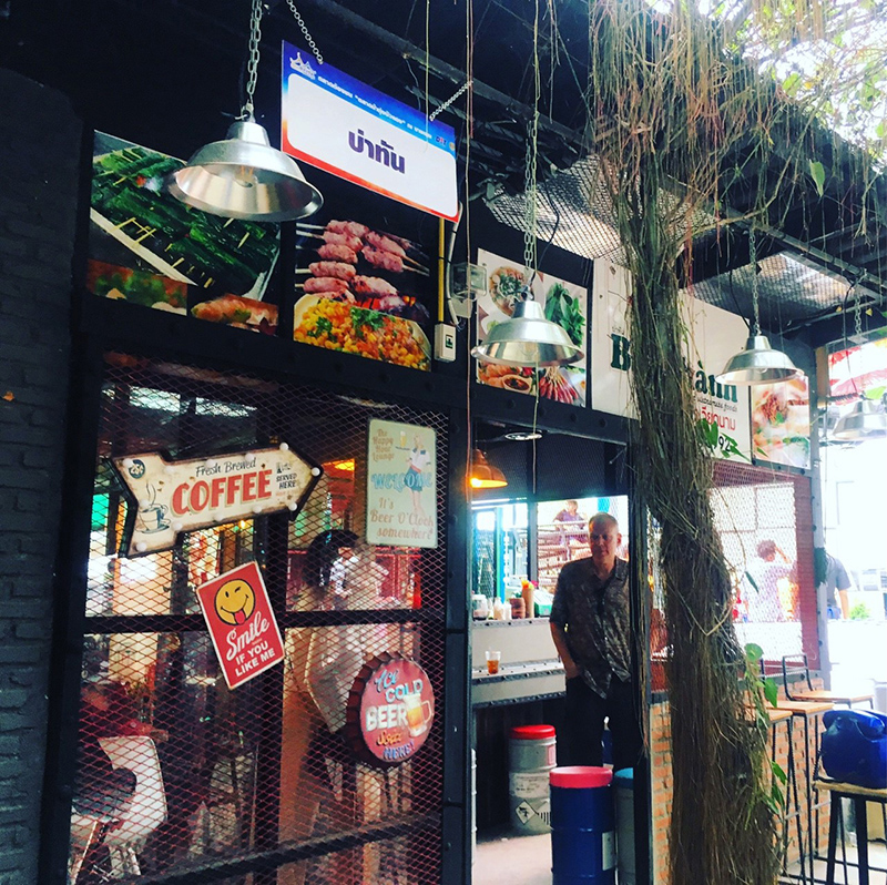 46400_บรรยากาศร้านค้า.jpg