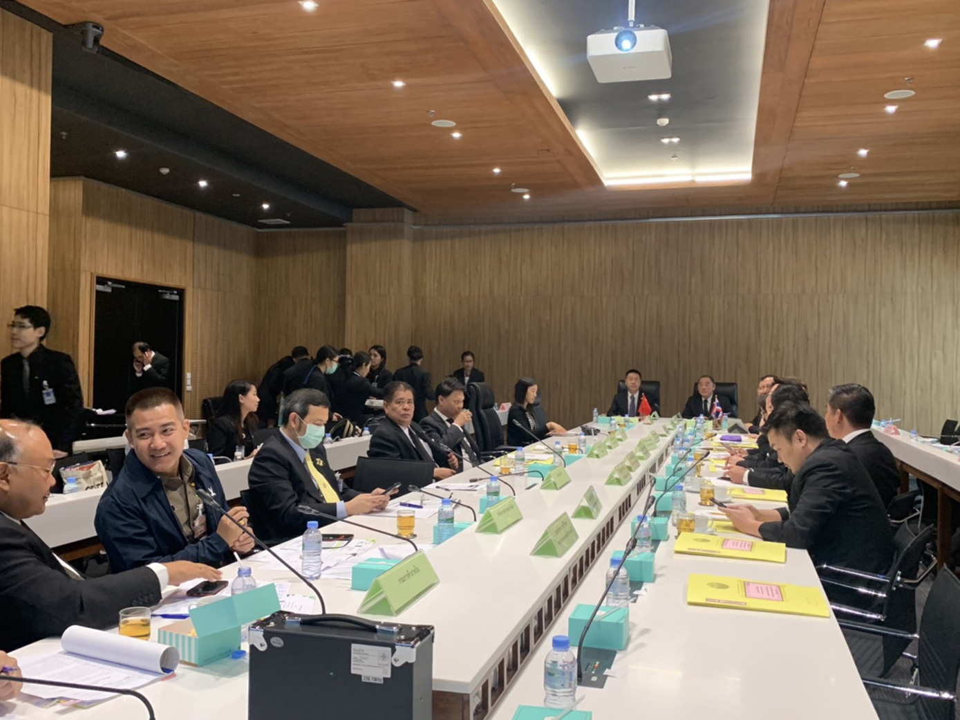 การประชุมสถานการณ์ มาตรการป้องกันการระบาด และควบคุมโรคติดต่อไวรัสโคโรน่าสายพันธุ์ใหม่ 2019