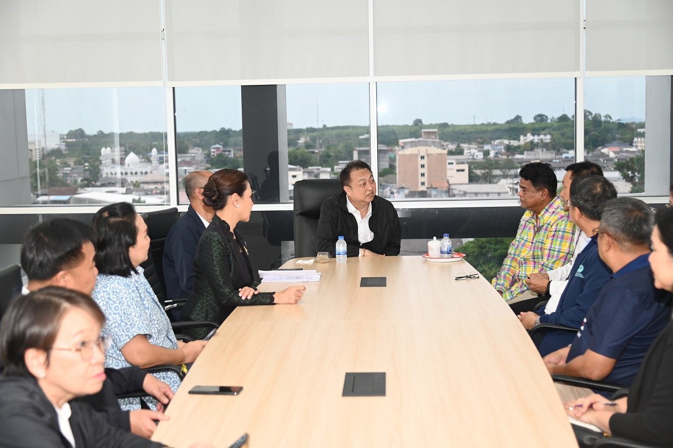 ส่งออกน้ำมันปาล์มสดใส พาณิชย์แนะชาวสวนเน้นคุมปาล์มคุณภาพ