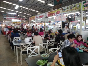 22578_ศูนย์อาหารของตลาด.jpg