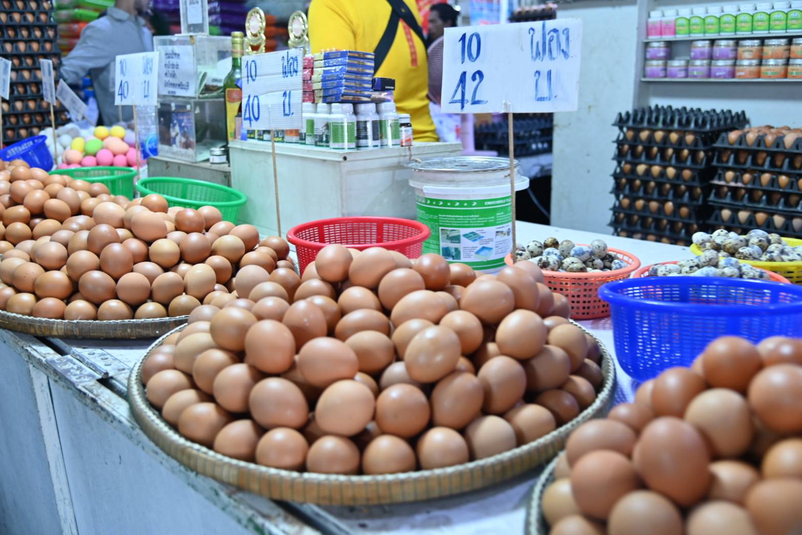 DIT ลงพื้นที่ตรวจติดตามปริมาณและราคาสินค้าอุปโภคบริโภคและวัสดุก่อสร้าง