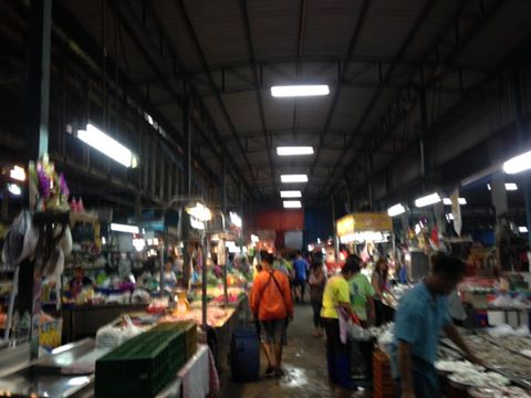 22548_ภายในตลาด.jpg