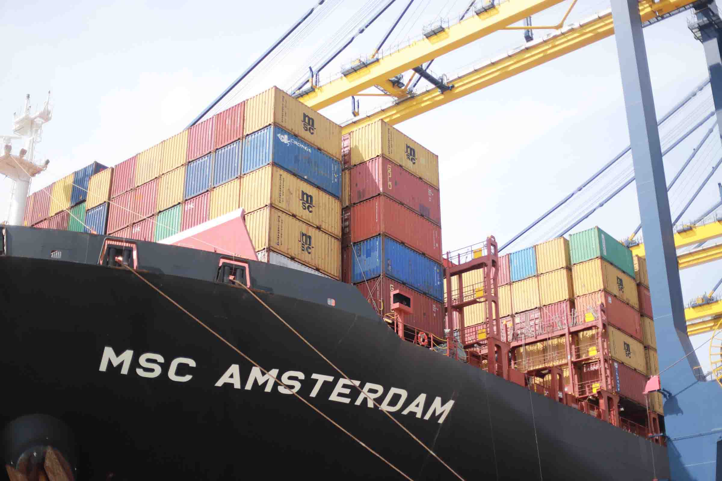 อธิบดีตรวจเยี่ยมการนำเรือเข้าไทย