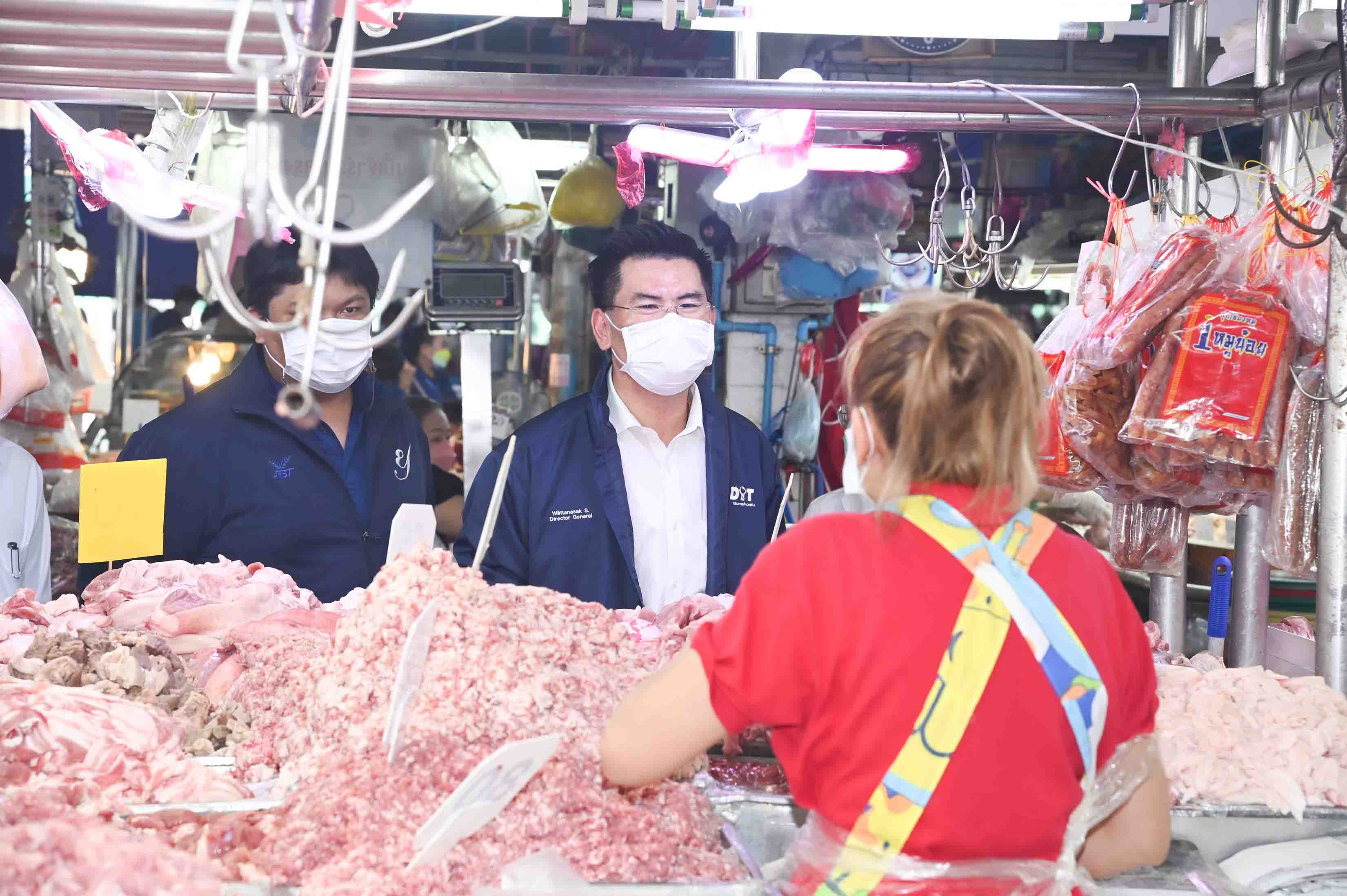 พาณิชย์ลุยตรวจราคาสินค้าช่วงกินเจ