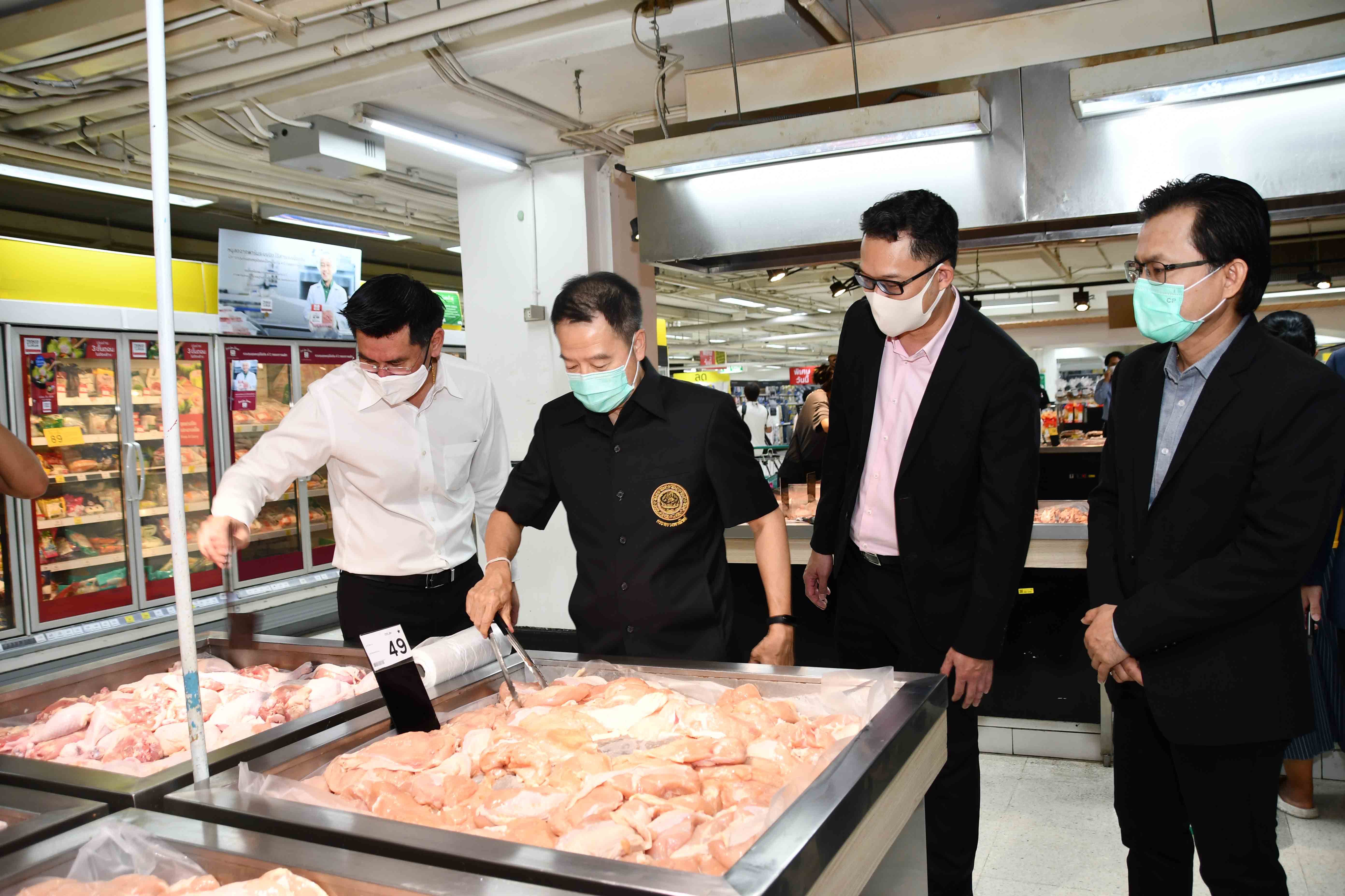 อธิบดีร่วมลงพื้นที่ตรวจเยี่ยมร้านธงฟ้าฯ