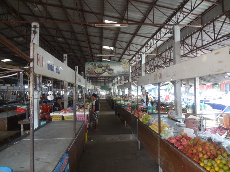 11366_บริเวณภายในตลาด.jpg