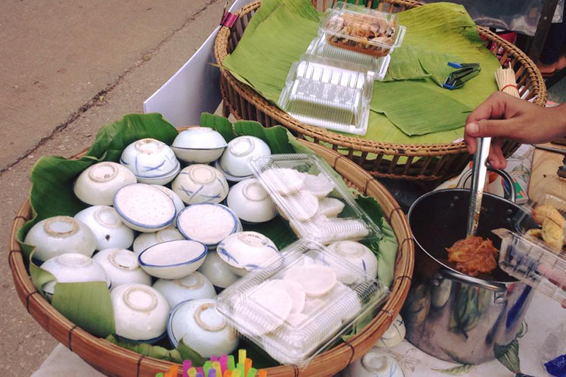 45924_ร้านขายขนมถ้วย.jpg