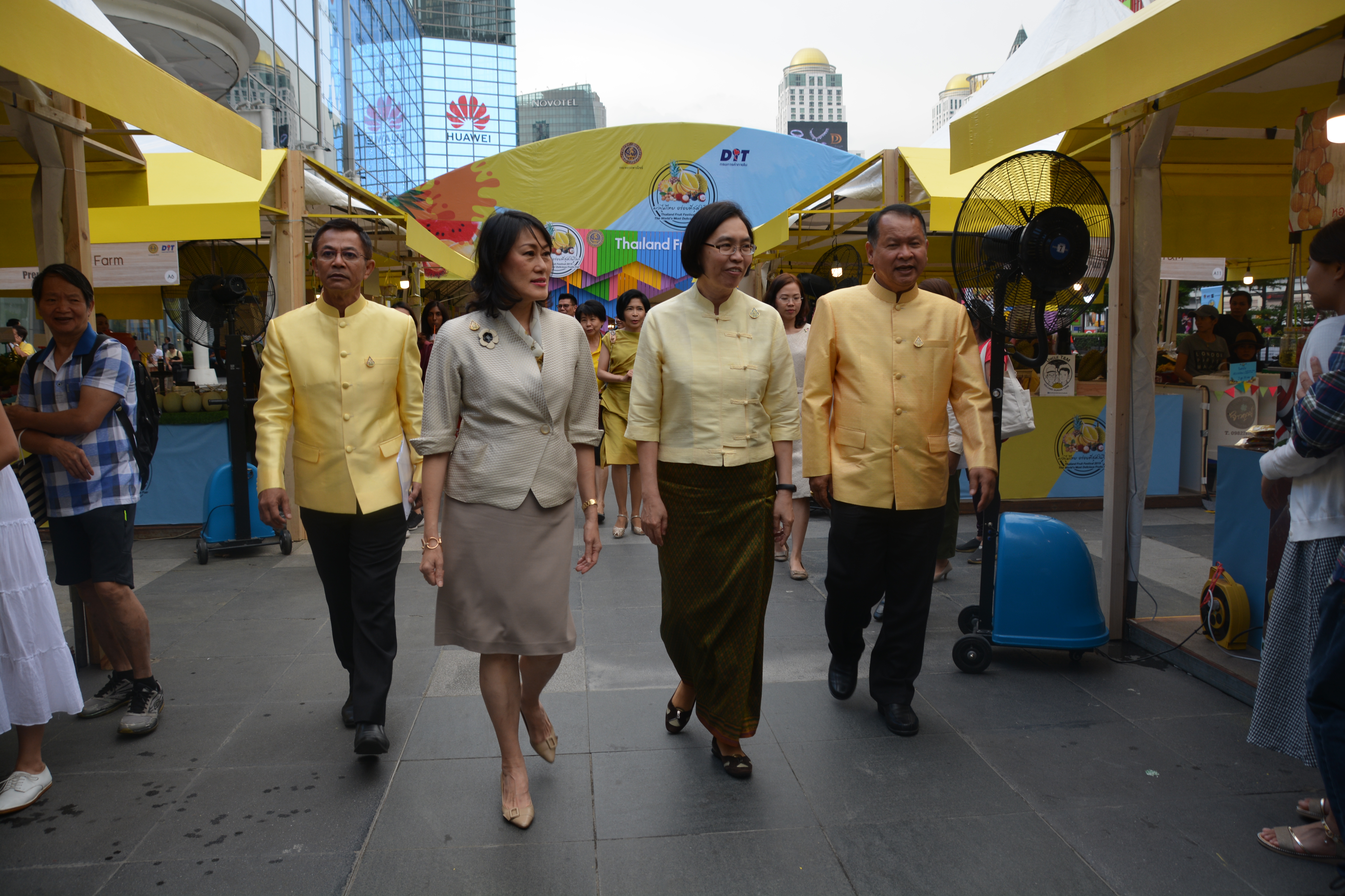 พิธีเปิดงาน "ผลไม้ไทย อร่อยที่สุดในโลก" 