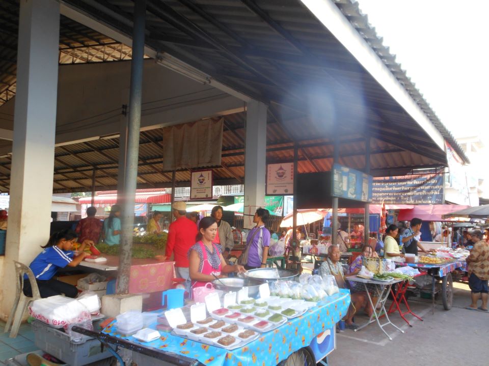 23435_ด้านข้างตลาด.jpg