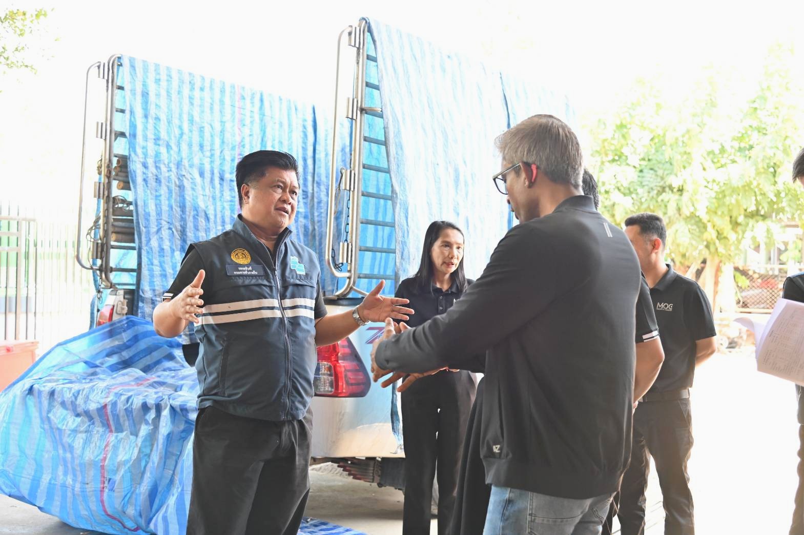 DIT ลงพื้นที่ตรวจเยี่ยมกิจกรรมการกระจายหอมแดงจังหวัดศรีสะเกษ