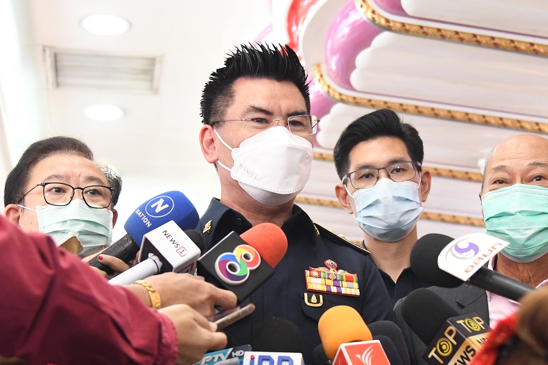 อธิบดีกรมการค้าภายในตรวจติดตามสถานการณ์ราคาสินค้าและปริมาณสินค้าในช่วงเทศกาลตรุษจีน