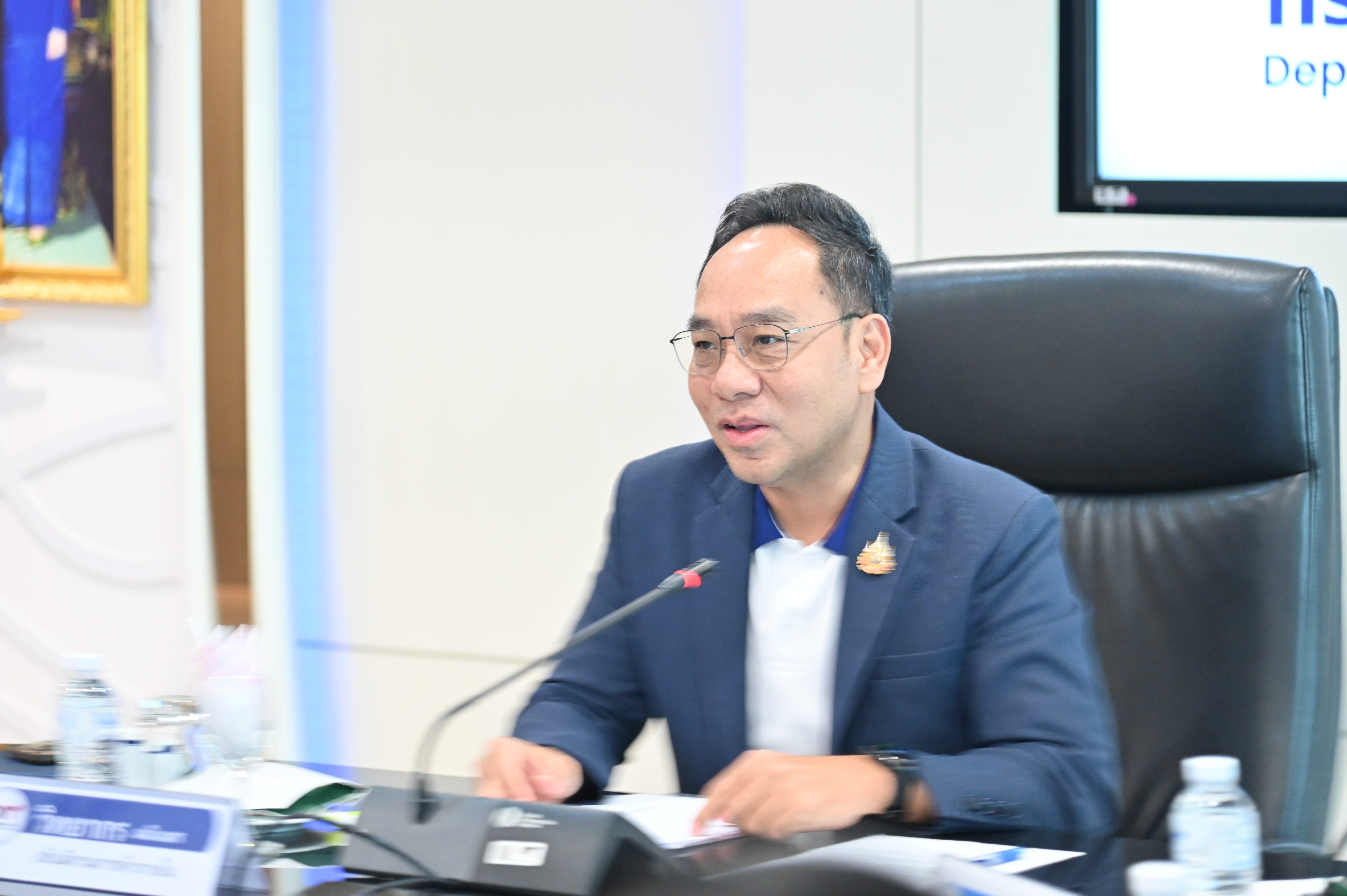 ข่าวเลขที่ 5/2569 “DIT” เตรียมความพร้อมเครือข่ายร้านขายยา–แพลตฟอร์มออนไลน์ทั่วประเทศ สร้างความมั่นใจและความสะดวกให้ประชาชนมีทางเลือกซื้อยาภายนอกโรงพยาบาล ลดภาระค่าครองชีพ สู่ระบบสุขภาพเทียบสากล (10 ตุลาคม 2568)