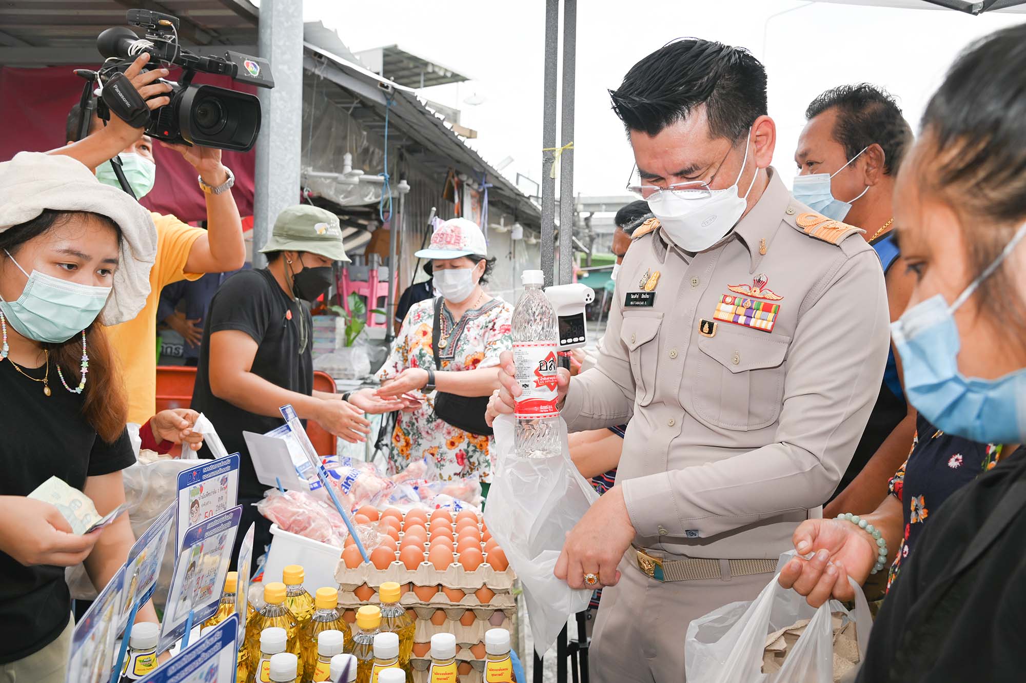 ตรวจเยี่ยมโมบายพาณิชย์ลดราคา! ลดราคา Lot 20