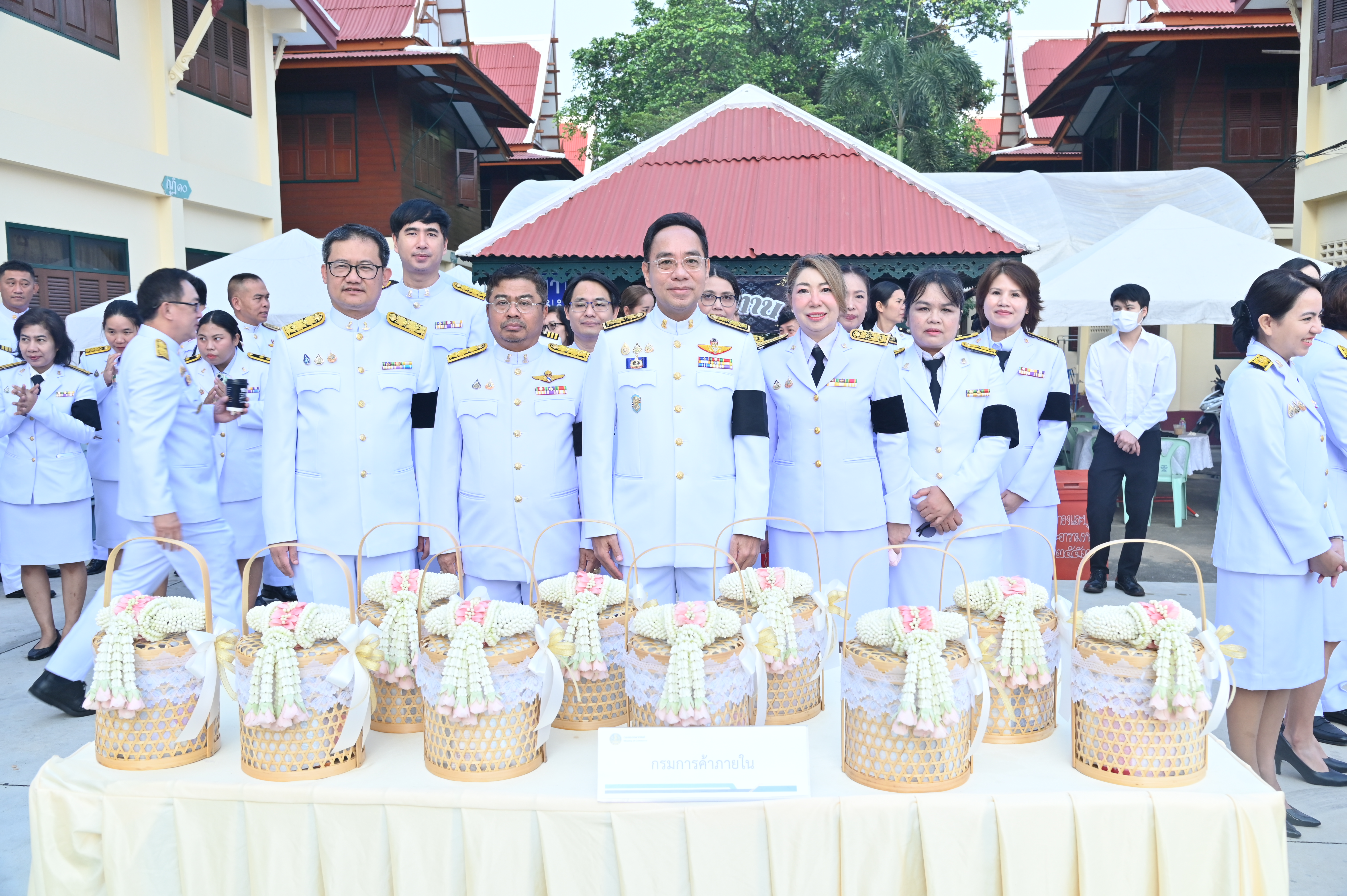 พิธีบำเพ็ญกุศลสตมวาร ครบ 100 วัน  ถวายเป็นพระราชกุศลสมเด็จพระนางเจ้าสิริกิติ์  พระบรมราชินีนาถ พระบรมราชชนนีพันปีหลวง