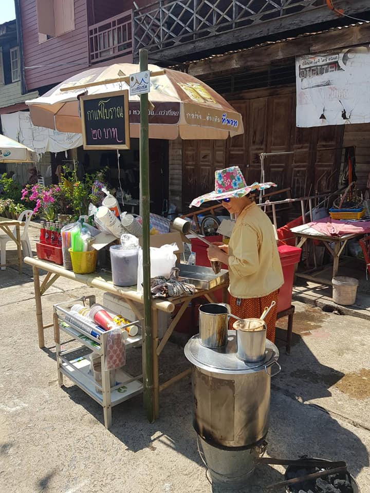 78243_แผงค้าอาหาร.jpg
