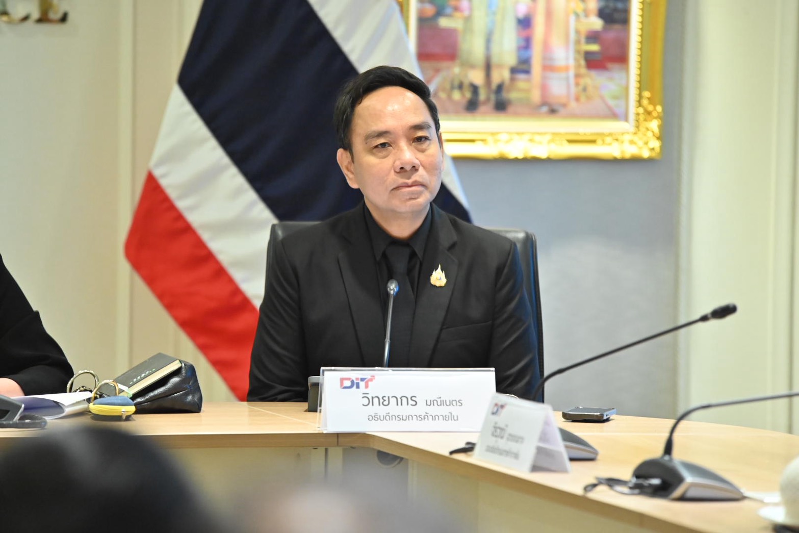 ข่าวเลขที่ 83/2569 กรมการค้าภายใน สั่งคุมราคาทั่วประเทศ รับมือสถานการณ์โลก ย้ำห้ามฉวยโอกาสขึ้นสินค้าเด็ดขาด ชี้ 4 พันธมิตรผู้ค้าน้ำมันรายใหญ่ยังไม่ปรับ ไม่มีเหตุให้ขึ้นราคา (3 มีนาคม 2569)